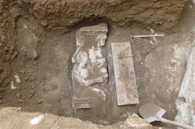 Ancient grave unearthed in Athens | BestofAthens.gr